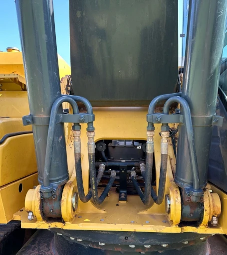 2014 John Deere 250G LC excavator