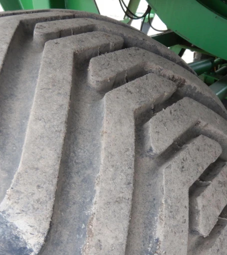 2016 John Deere L340 square baler