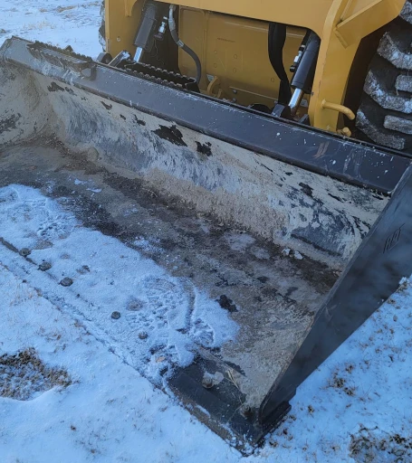 2021 Caterpillar 242D3 skid steer loader