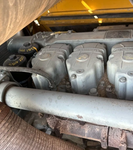 2013 John Deere 1050J Dozer