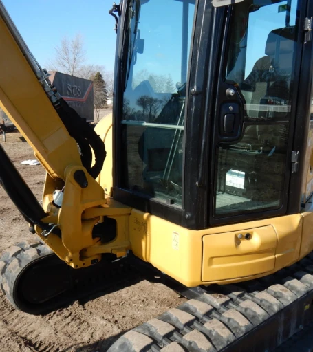 2018 Caterpillar 305E2 mini excavator