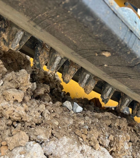 2022 John Deere 325G tracked skid steer loader