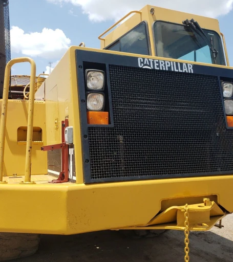 2006 Caterpillar 615C elevating scraper
