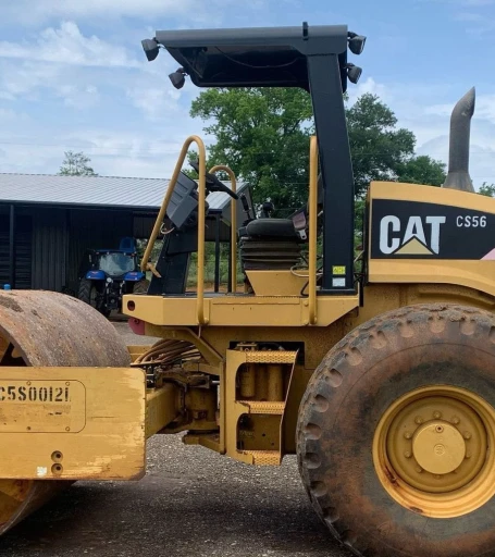 2008 Caterpillar CS56 single drum vibratory roller