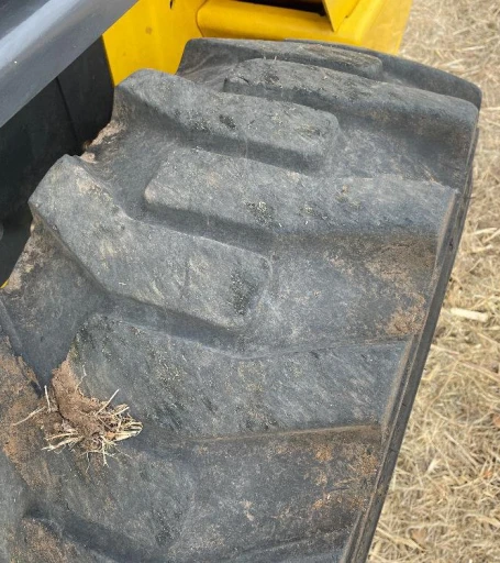 2020 New Holland L328 Skid Steer