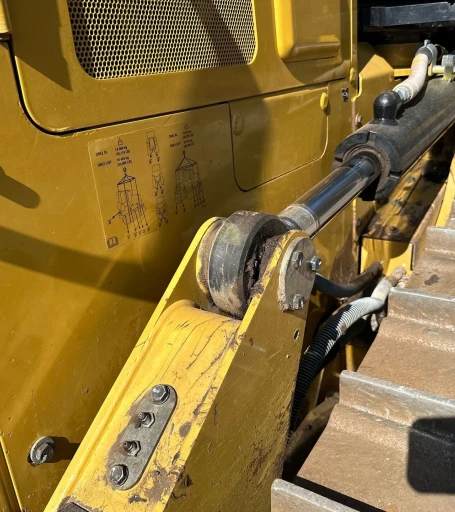 2016 Caterpillar D6K2 LGP dozer