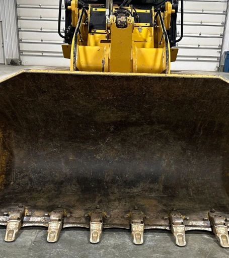 2016 Caterpillar 953D track loader
