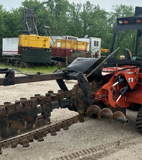 2013 Ditch Witch RT120 Quad trencher
