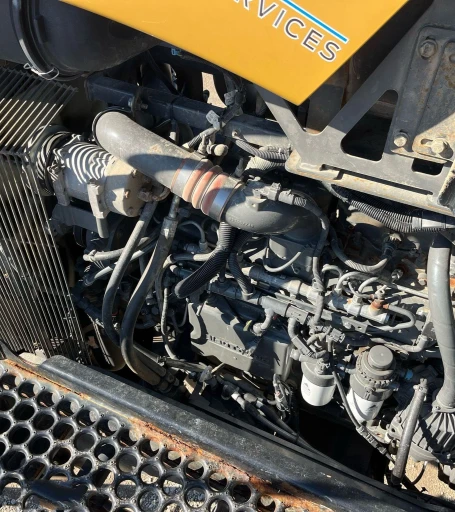 2013 Rogator RG1100 applicator