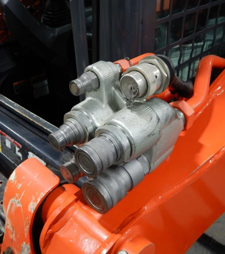 2019 Kubota SVL95-2S tracked skid steer loader