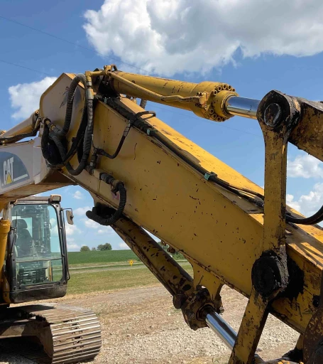 2004 Caterpillar 320CLU Excavator