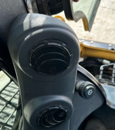 2022 Caterpillar 259D3 tracked skid steer loader