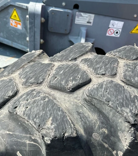 2018 Skyjack SJ1056 TH telehandler