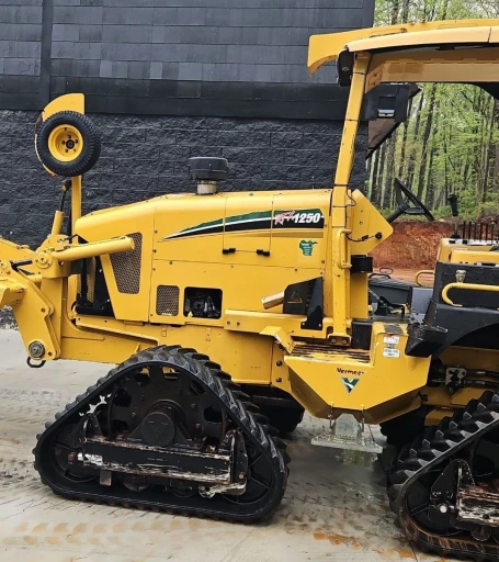 2014 Vermeer RTX1250 cable plow