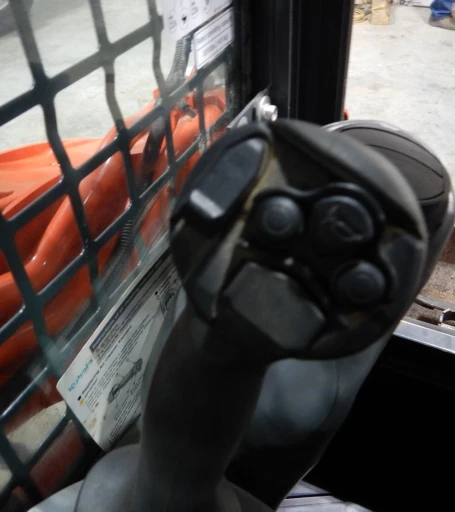 2019 Kubota SVL95-2S tracked skid steer loader
