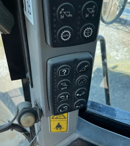 2012 Caterpillar 962K wheel loader