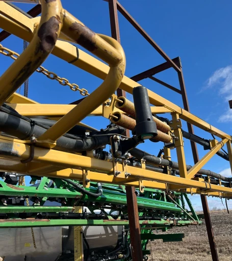 2013 Rogator RG1100 applicator