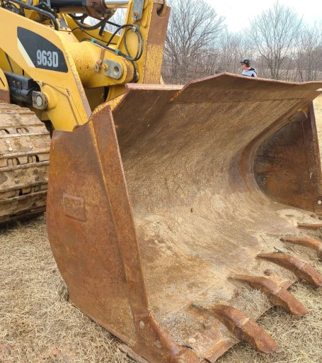 2010 Caterpillar 963D track loader