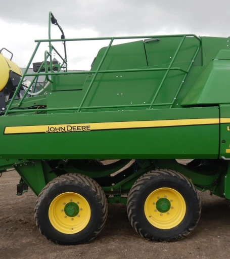 2016 John Deere L340 square baler