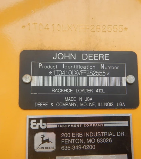 2015 John Deere 410L backhoe