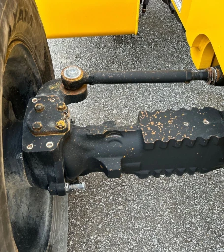 2010 Pettibone 944 telehandler