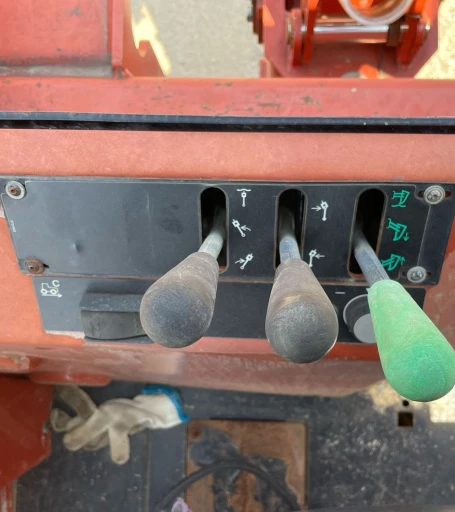 2011 Ditch Witch RT115 Quad vibratory cable plow