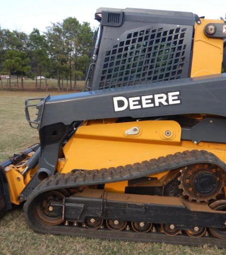 2018 John Deere 333G tracked skid steer loader