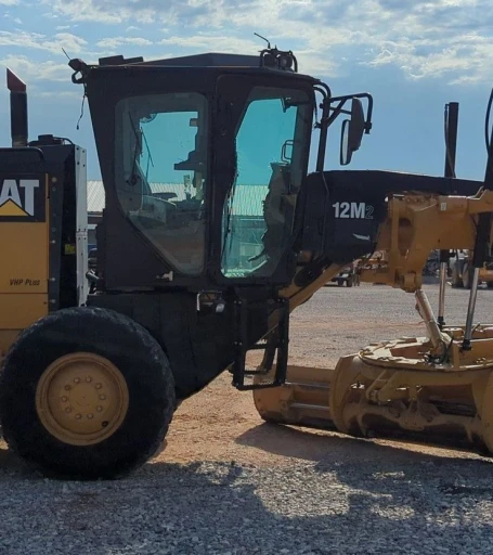 2013 Caterpillar 12M2 VHP Plus motor grader
