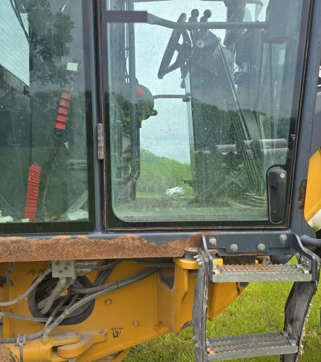 2013 John Deere 770G motor grader