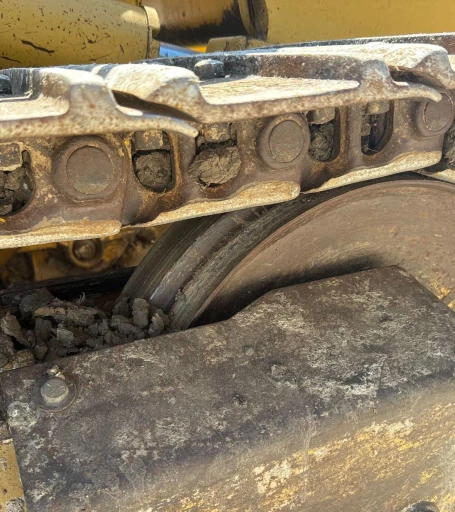 2002 Caterpillar 953C track loader