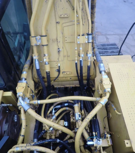 2011 Caterpillar 345D L excavator