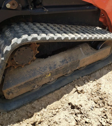 2013 Kubota SVL75 skid steer 2