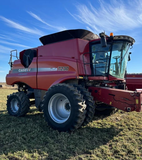2013 Case IH 7230 2WD Combine