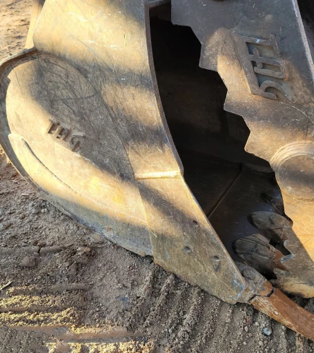2019 Doosan DX225LC-5 excavator