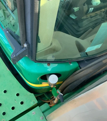 2011 John Deere 4730 Self-Propelled Sprayer