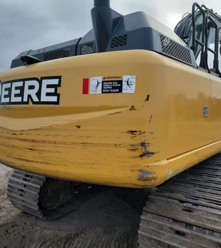 2018 John Deere 210G LC excavator