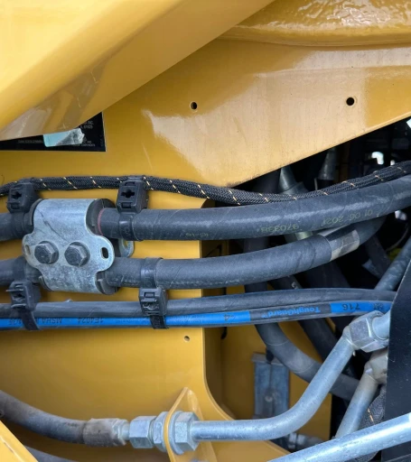 2022 Caterpillar 289D3 tracked skid steer loader