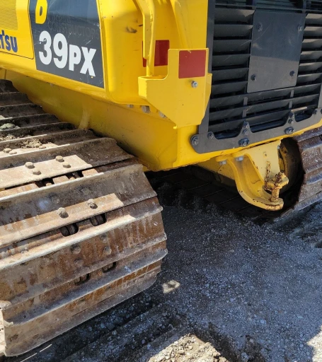 2020 Komatsu D39PX-24 dozer