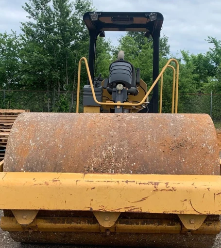 2008 Caterpillar CS56 single drum vibratory roller