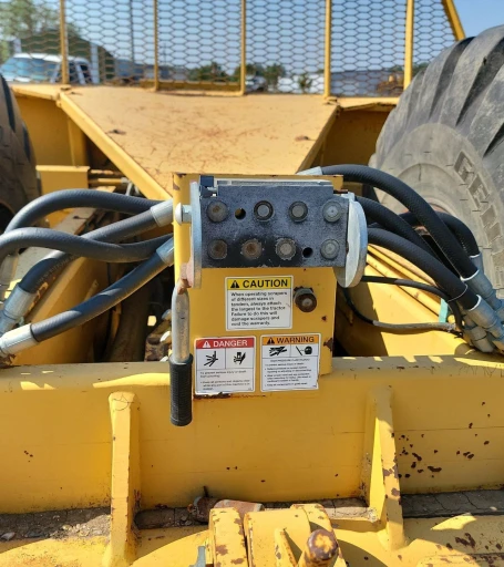Volvo T450D 4WD scraper tractor