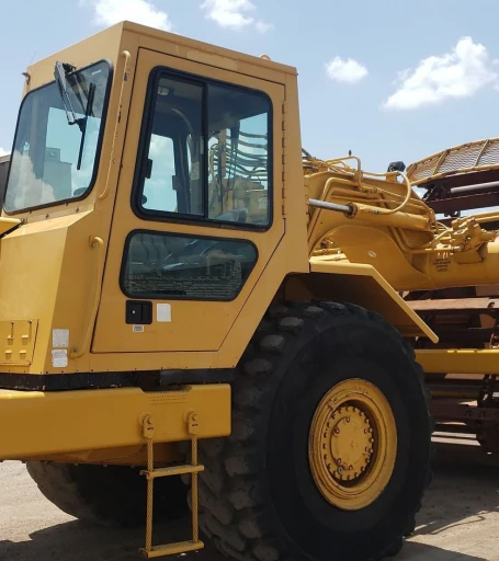 2006 Caterpillar 615C elevating scraper