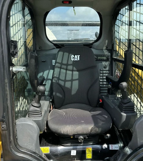 2022 Caterpillar 259D3 tracked skid steer loader