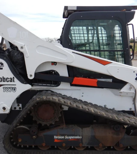 2019 Bobcat T870 tracked skid steer loader