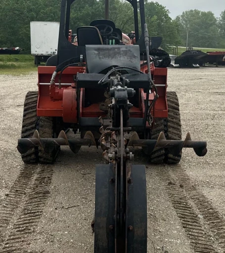 2013 Ditch Witch RT120 Quad trencher