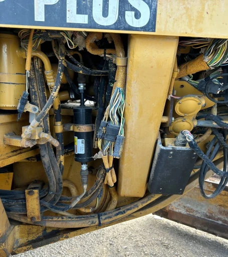 2006 Caterpillar 160H VHP Plus motor grader