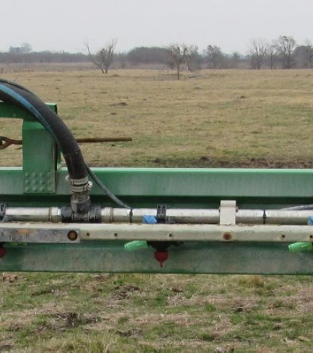 2014 John Deere R4038 self-propelled sprayer
