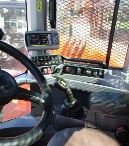 2013 CATERPILLAR 924K