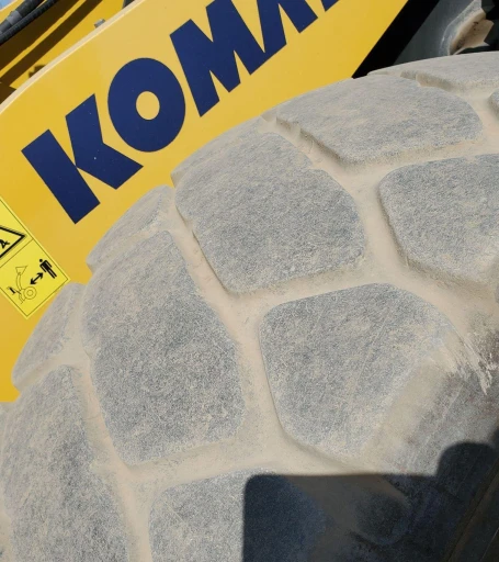 2014 Komatsu WA270-7 wheel loader