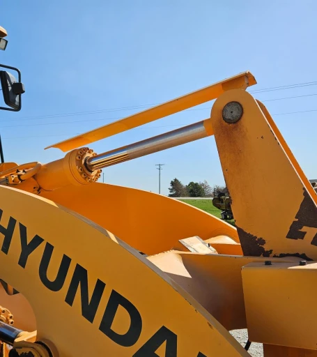 2015 Hyundai HL740XTD-9A Wheel Loader