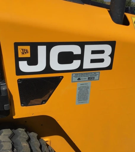 2015 JCB 260T Skid Steer Track Loader